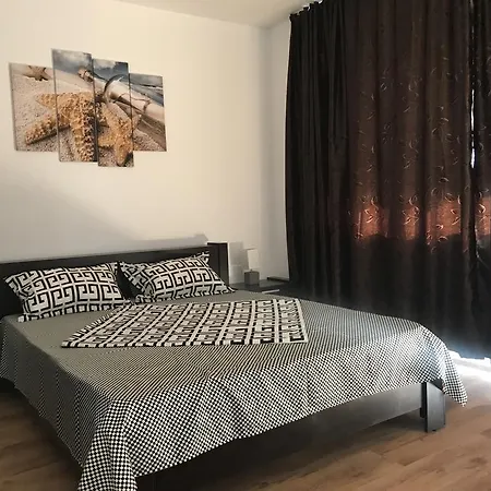 Apartament Jessi ナボダリ